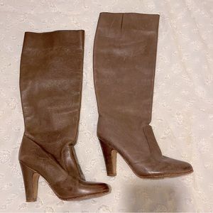 Aldo Knee-high Taupe Brown Dark Tan Leather 4” Heel Almond Toe Slip On Boots 39
